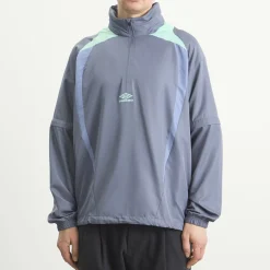 Umbro Zip Off Sleeve Wind Jacket