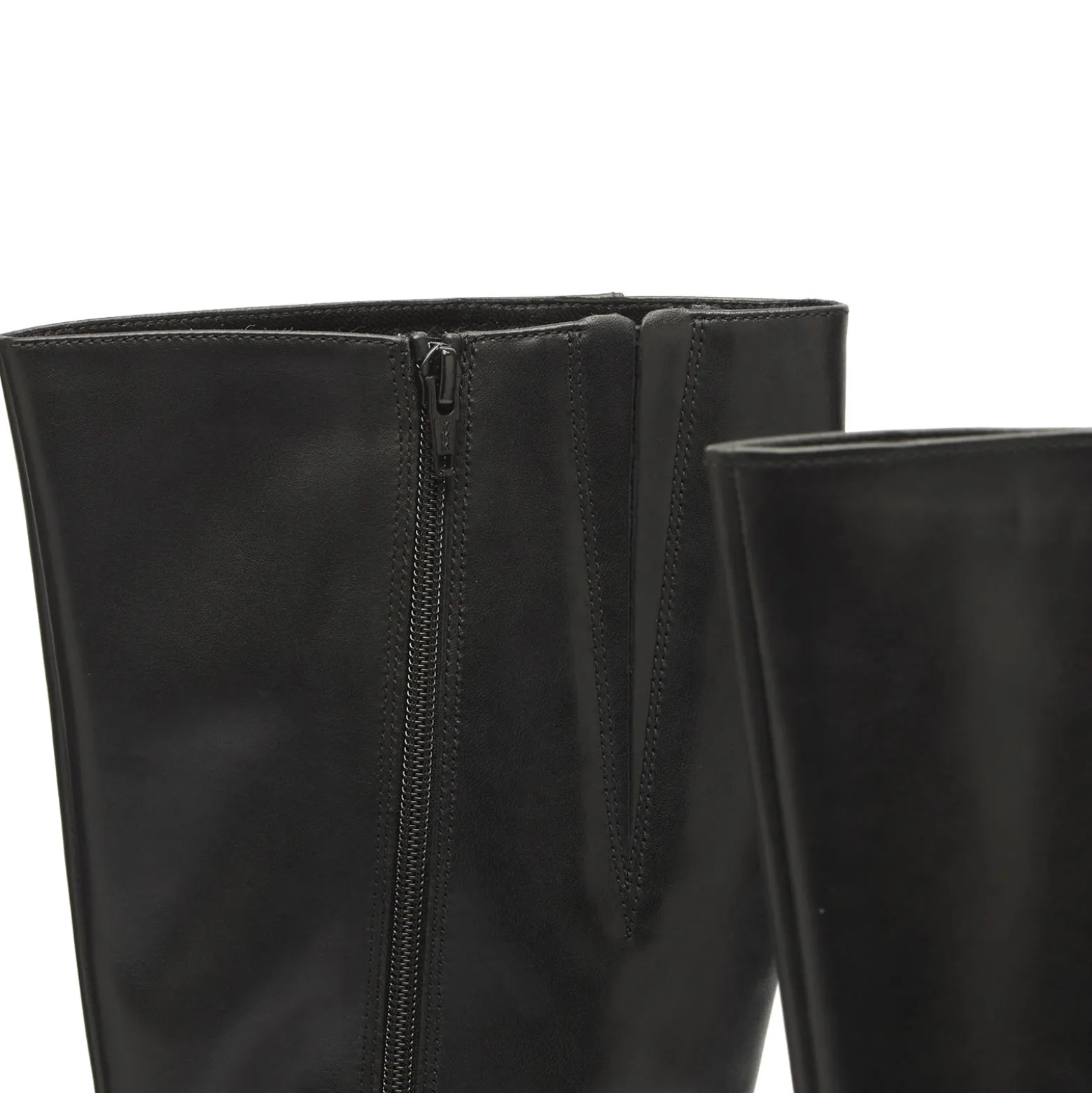 Vagabond Hedda Knee High Boot