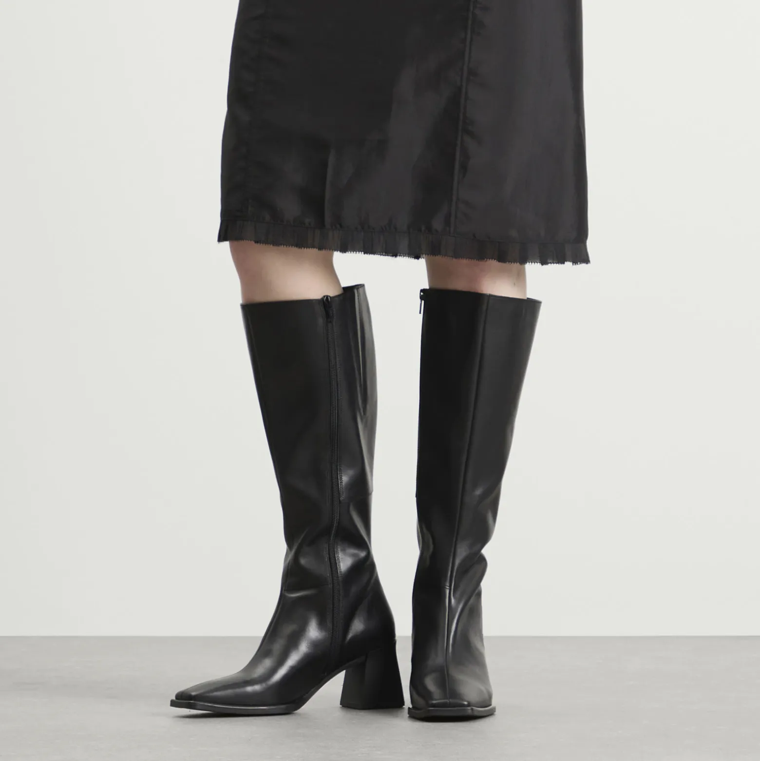 Vagabond Hedda Knee High Boot