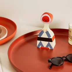 Vitra Alexander Girard 1952 Wooden Doll No. 18