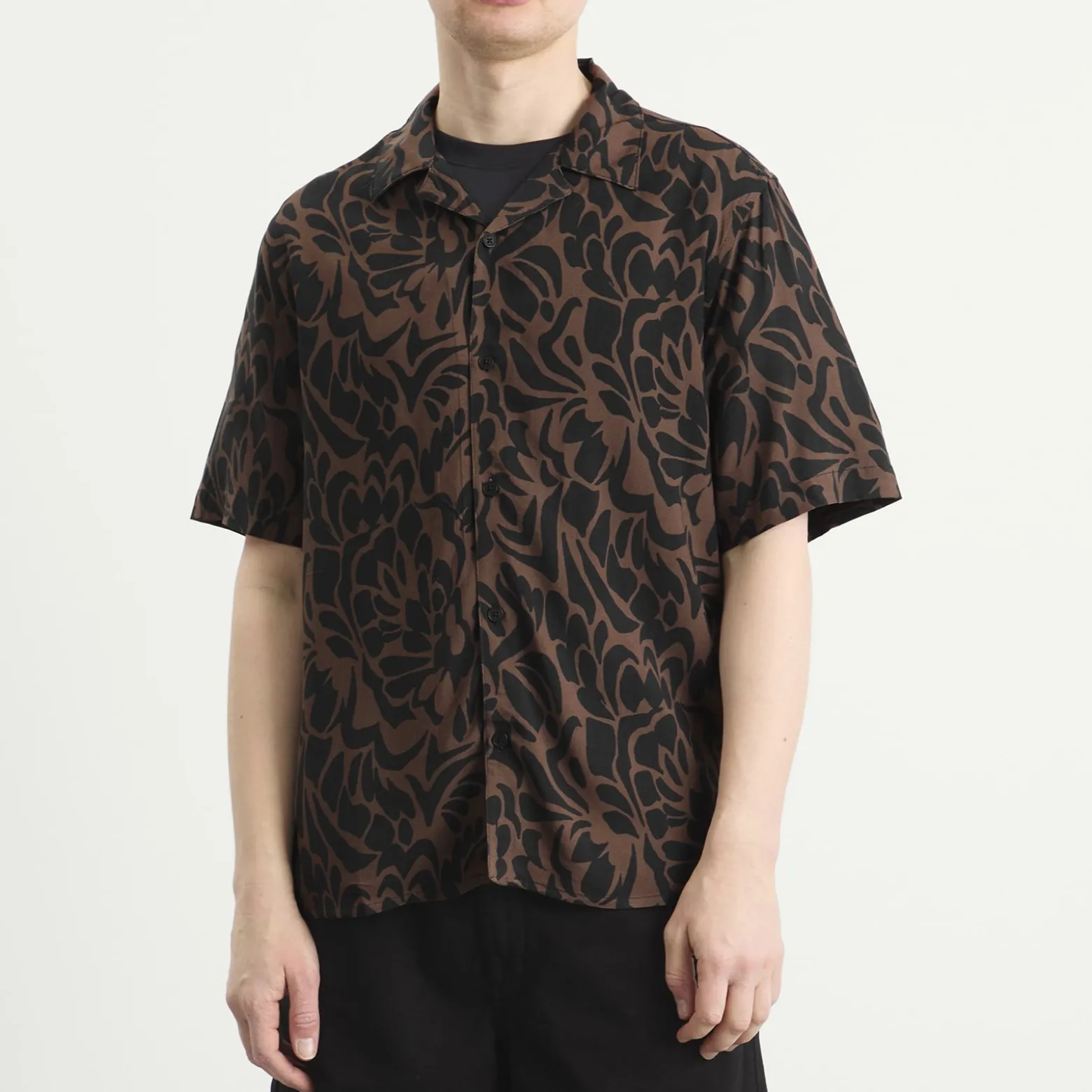 Wax London Didcot Two Tone Floral Vacation Shirt