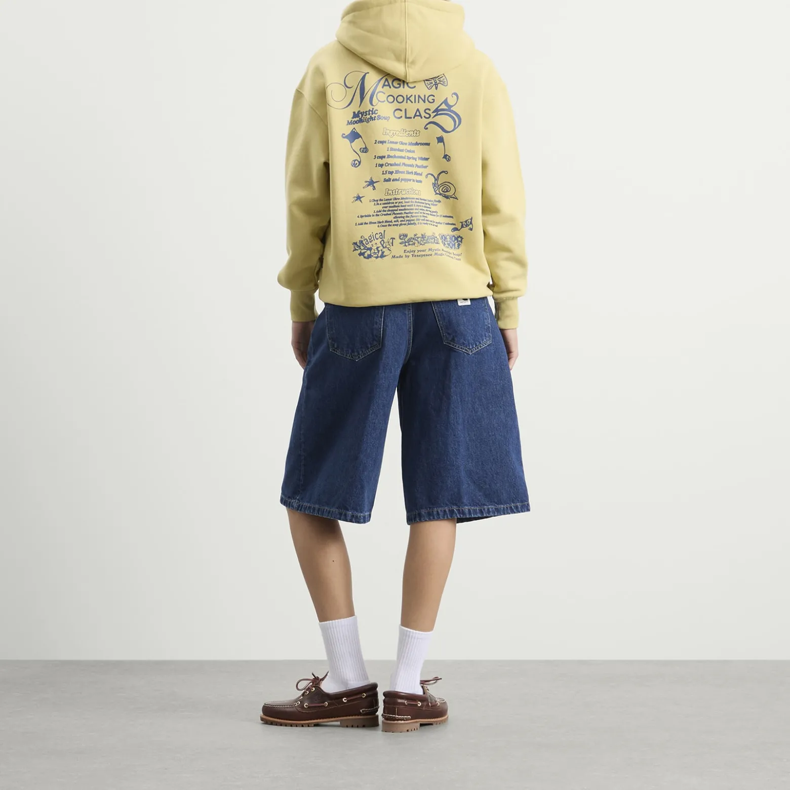 YESEYESEE Y.E.S Magical Hoodie